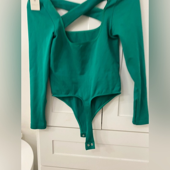 Anthropologie Emerald Green The Viv
Long-Sleeve Bodysuit S/M - Picture 5 of 9